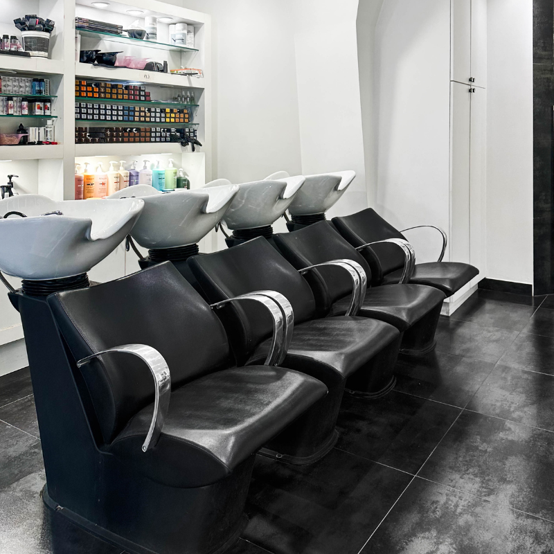 Coiffeur Paris eme ()