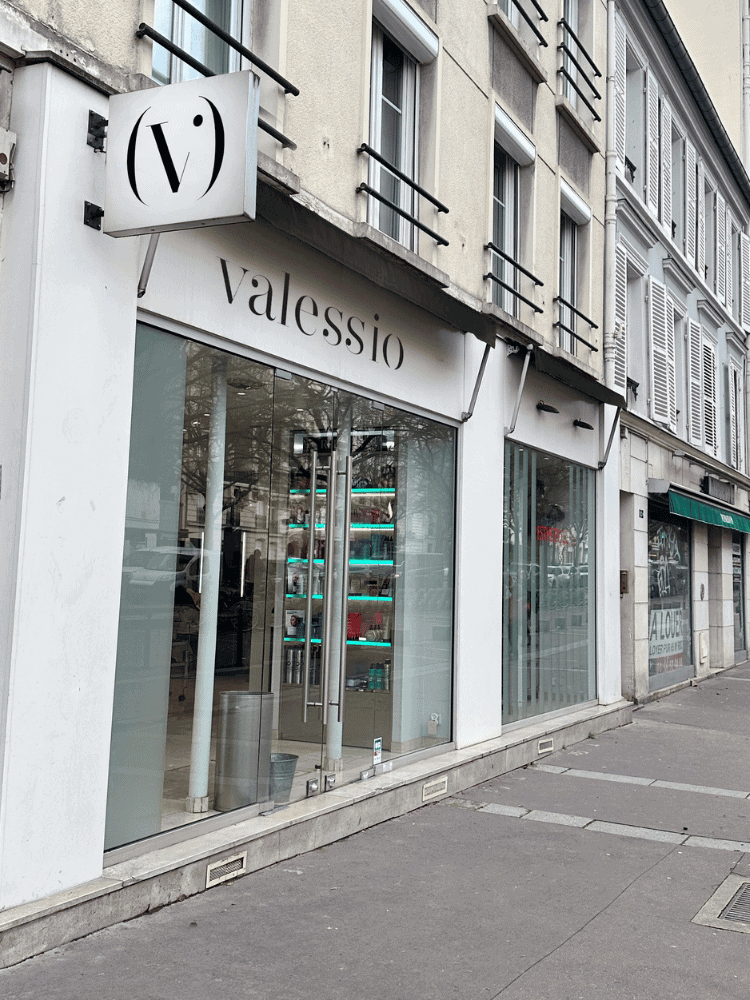 Paris Valessio Hair Salon () Paris Valessio Hair Salon (12th)