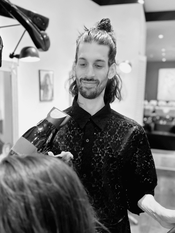 Coiffeur pour Femmes Professionne;