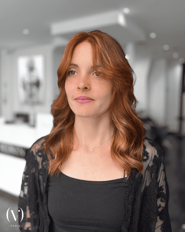 Cheveux mi long chic Les Mythes